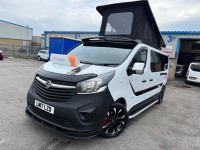 VAUXHALL VIVARO