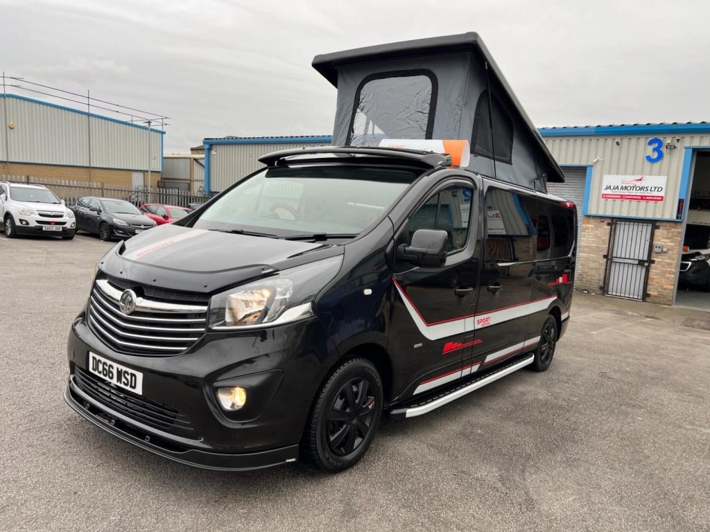 VAUXHALL VIVARO