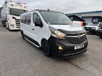 VAUXHALL VIVARO