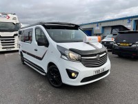 VAUXHALL VIVARO