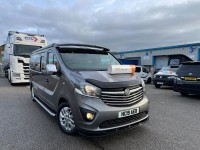 VAUXHALL VIVARO