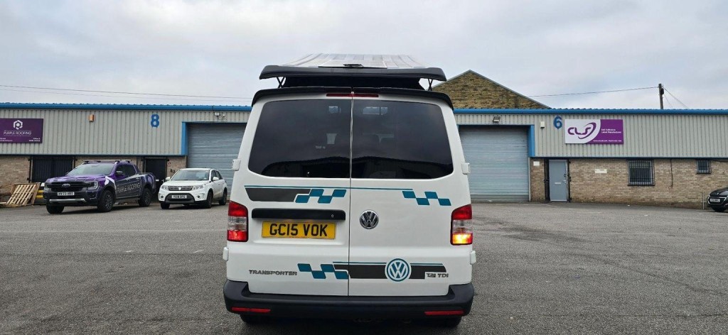 VOLKSWAGEN TRANSPORTER
