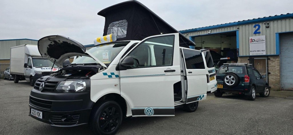 VOLKSWAGEN TRANSPORTER