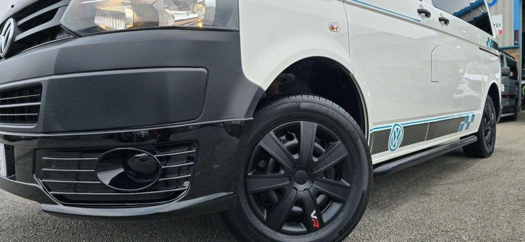 VOLKSWAGEN TRANSPORTER