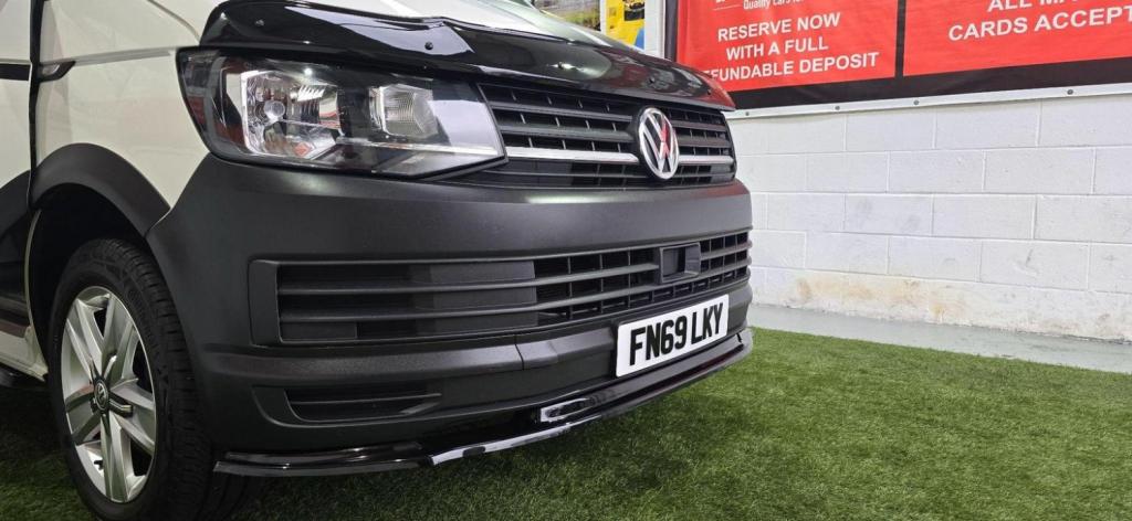 VOLKSWAGEN TRANSPORTER