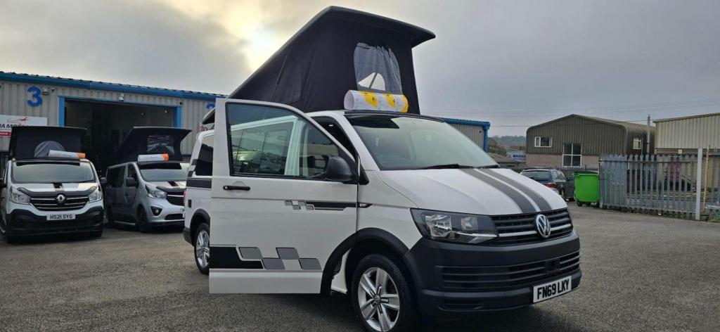 VOLKSWAGEN TRANSPORTER