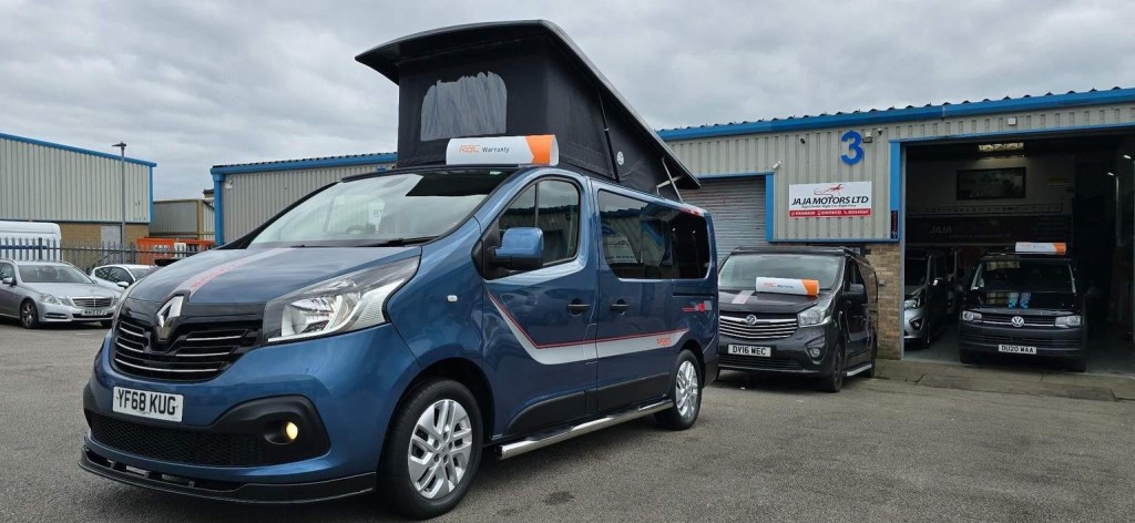 RENAULT TRAFIC