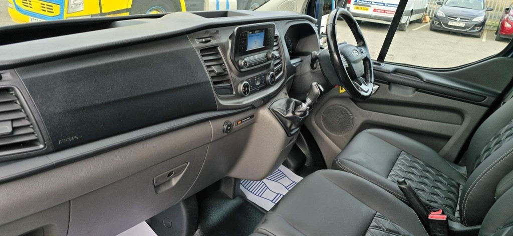 FORD TRANSIT CUSTOM