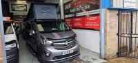 VAUXHALL VIVARO