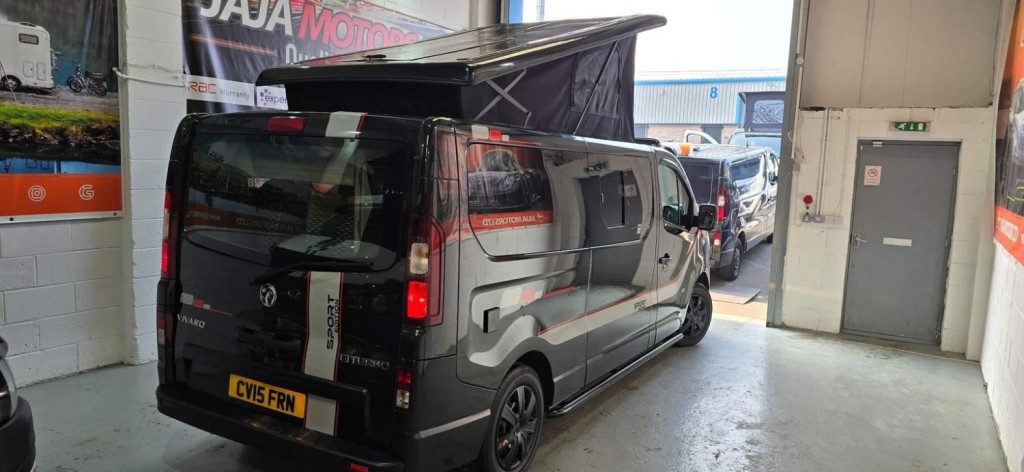 VAUXHALL VIVARO