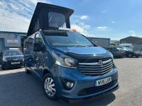VAUXHALL VIVARO