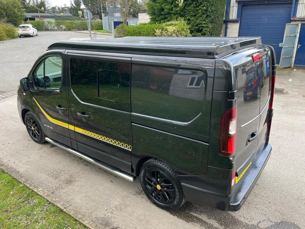 RENAULT TRAFIC