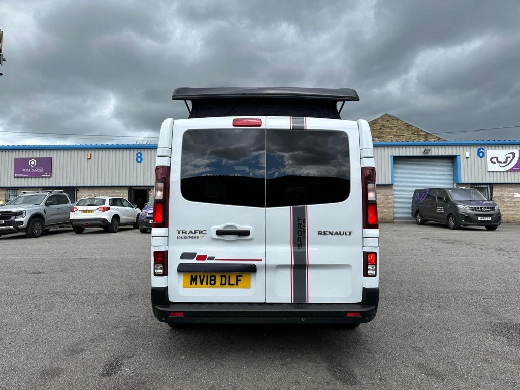 RENAULT TRAFIC
