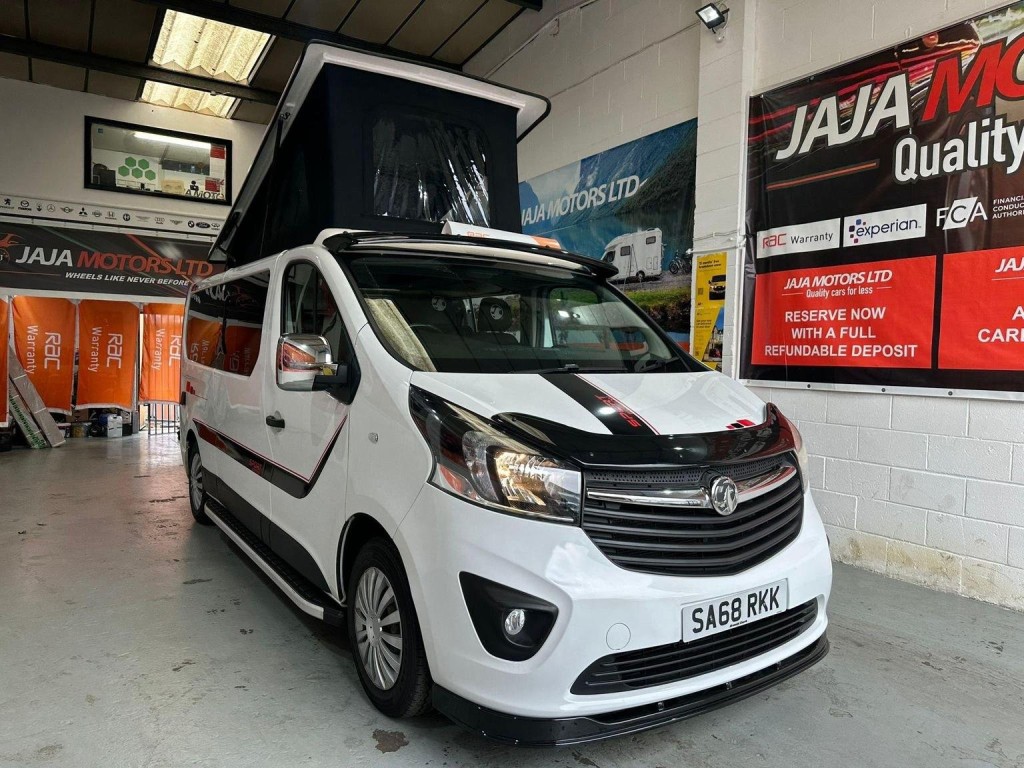 VAUXHALL VIVARO