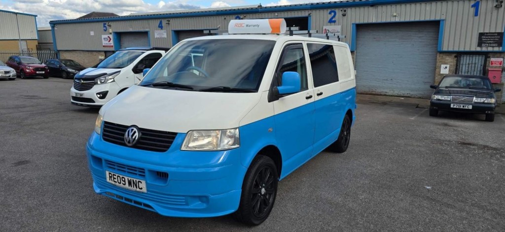 VOLKSWAGEN TRANSPORTER