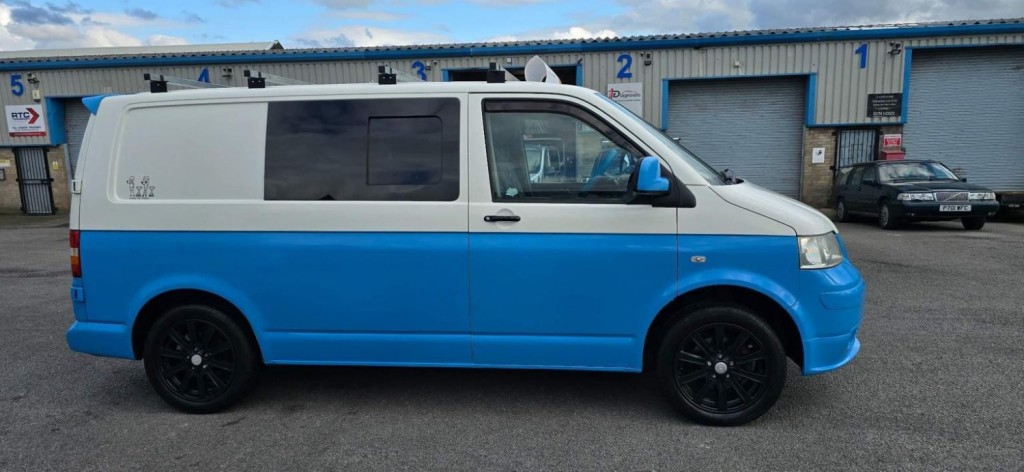 VOLKSWAGEN TRANSPORTER