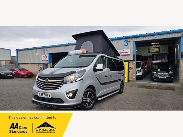 VAUXHALL VIVARO