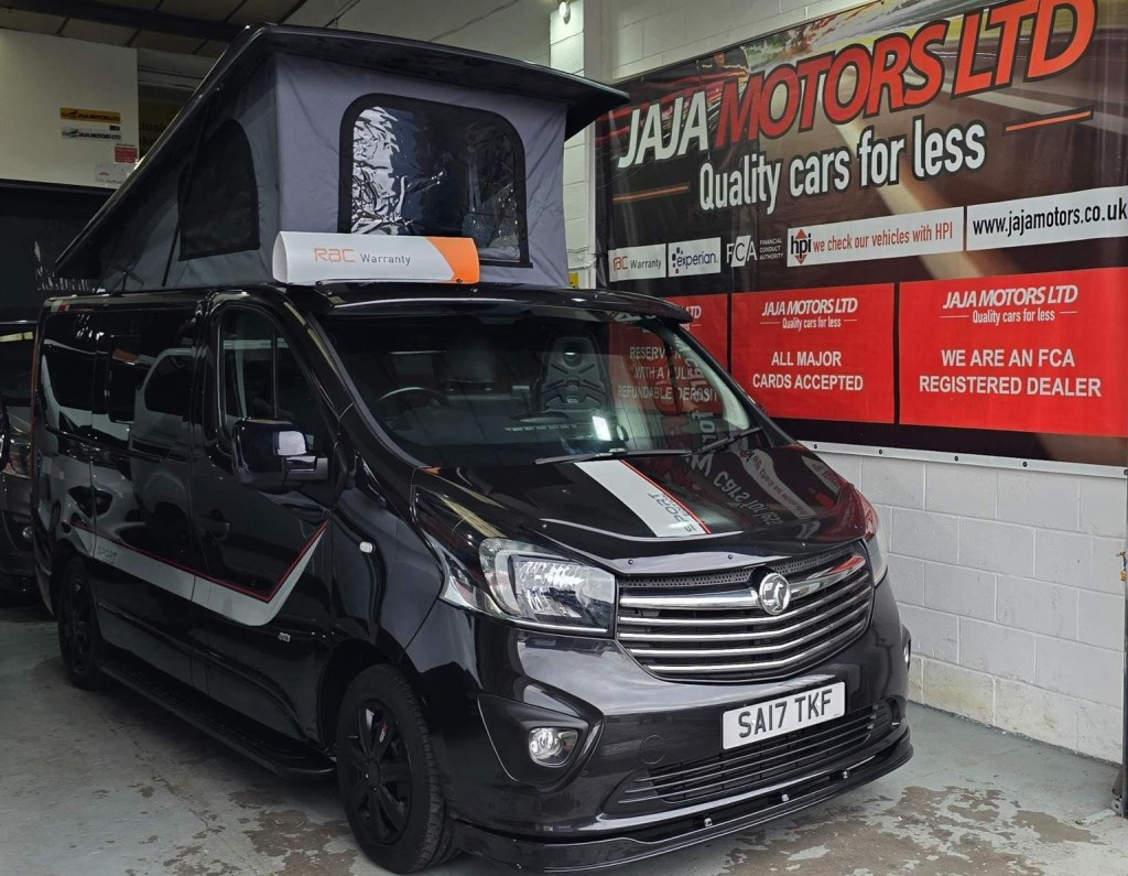 VAUXHALL VIVARO