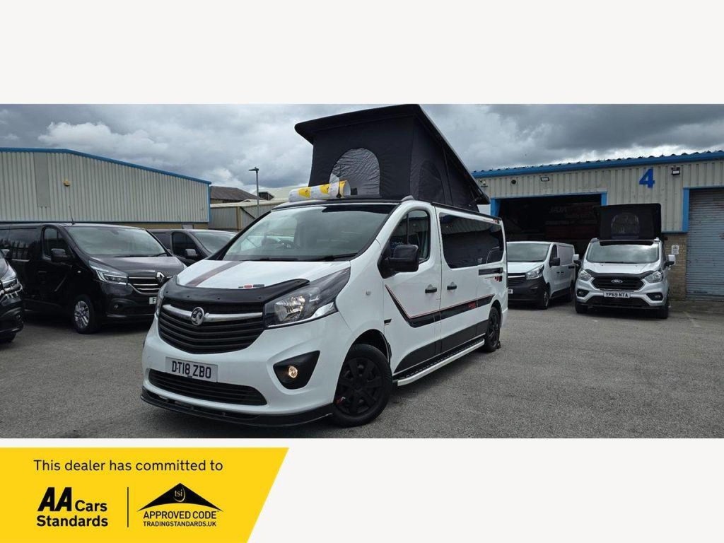 VAUXHALL VIVARO