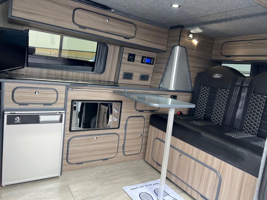 FORD TRANSIT CUSTOM