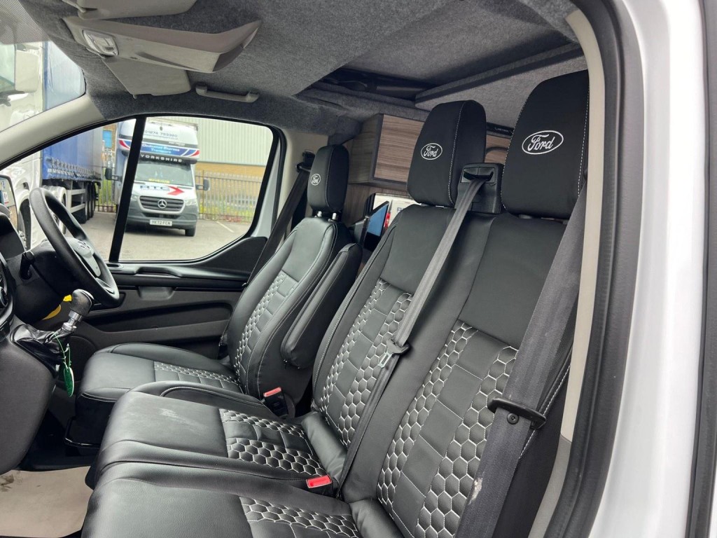 FORD TRANSIT CUSTOM