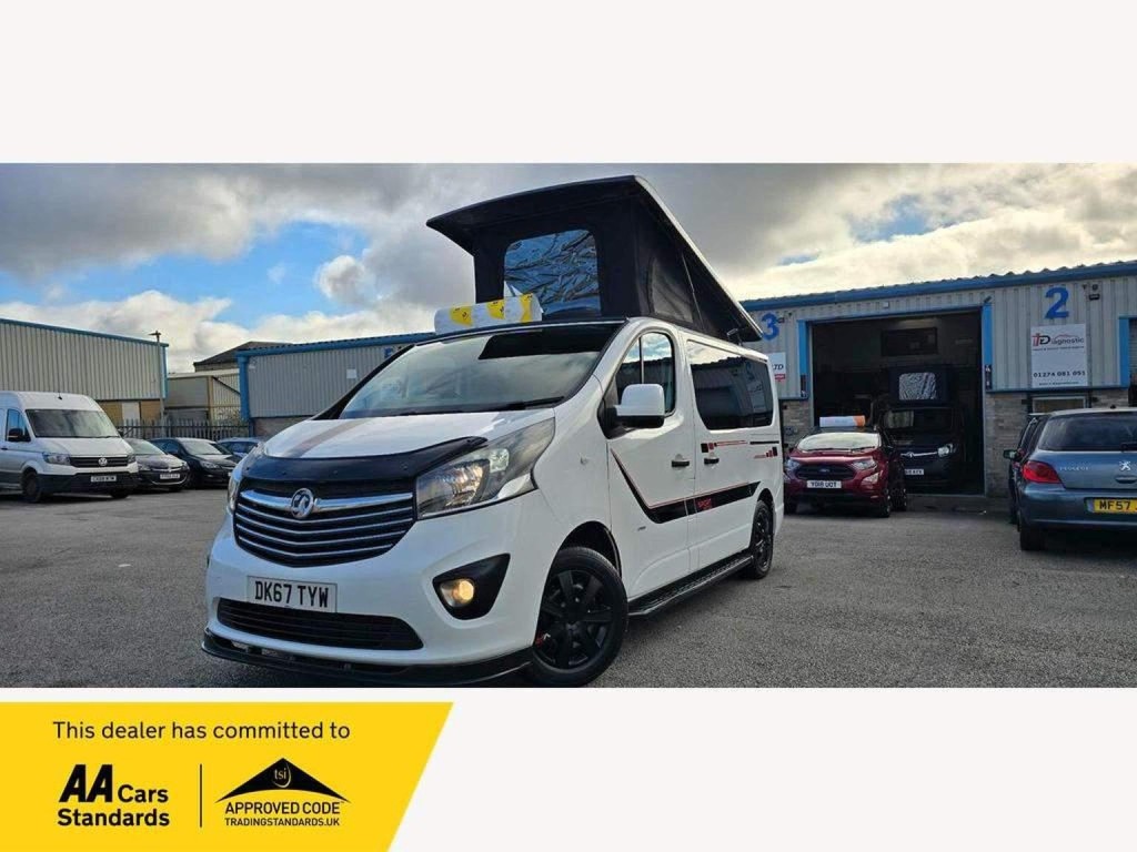 VAUXHALL VIVARO