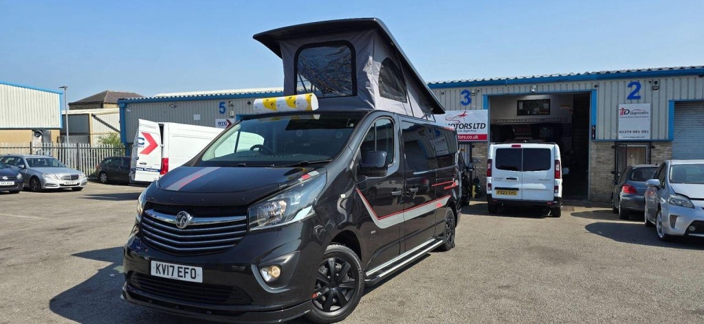 VAUXHALL VIVARO