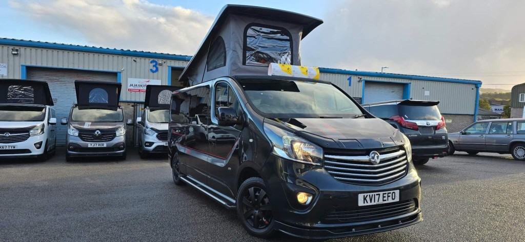 VAUXHALL VIVARO