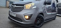 VAUXHALL VIVARO