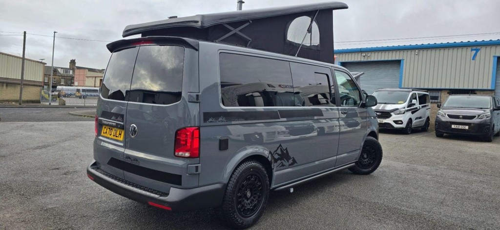 VOLKSWAGEN TRANSPORTER