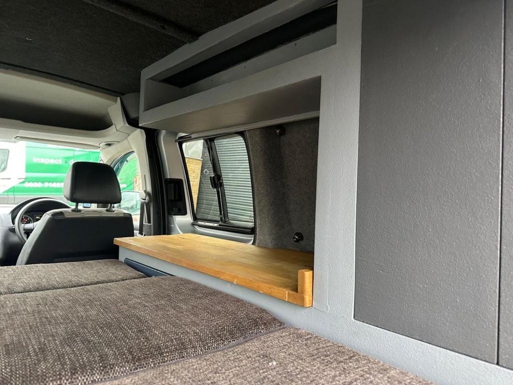 VOLKSWAGEN CADDY MAXI