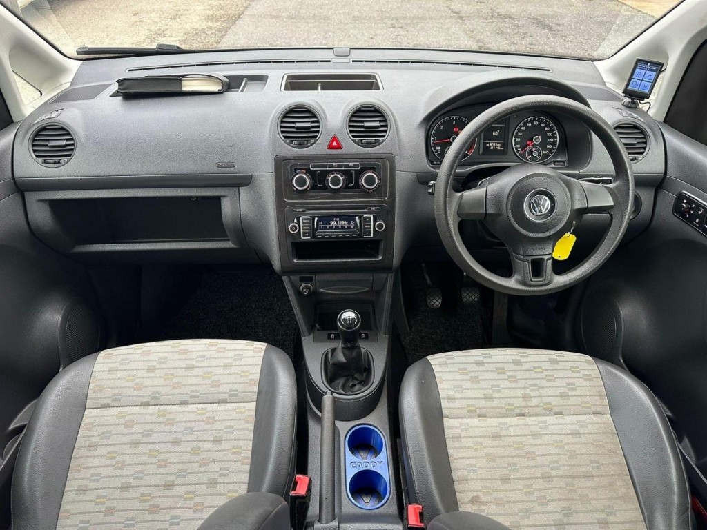 VOLKSWAGEN CADDY MAXI