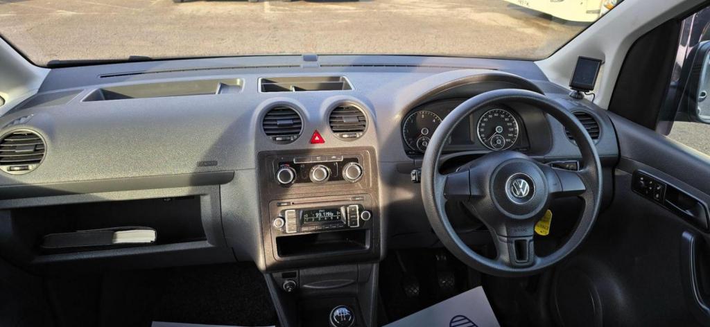 VOLKSWAGEN CADDY MAXI