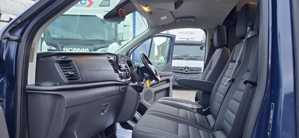 FORD TRANSIT CUSTOM