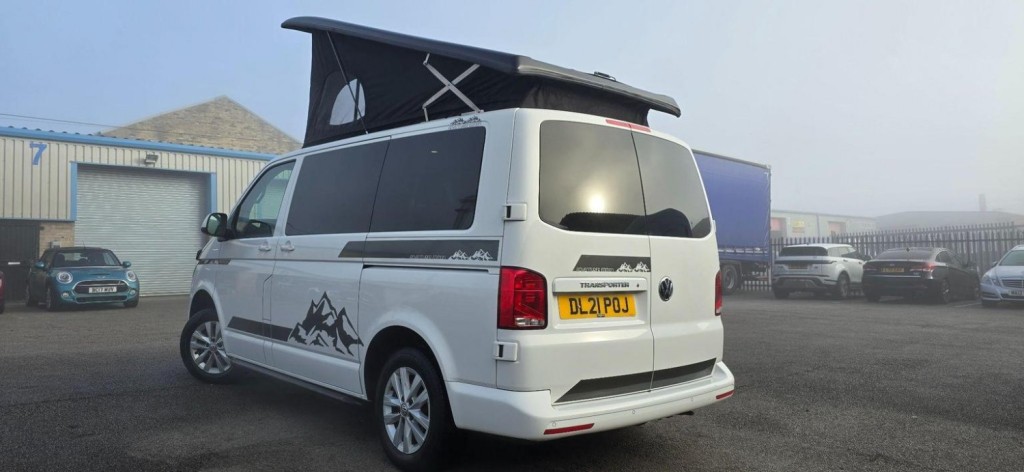 VOLKSWAGEN TRANSPORTER