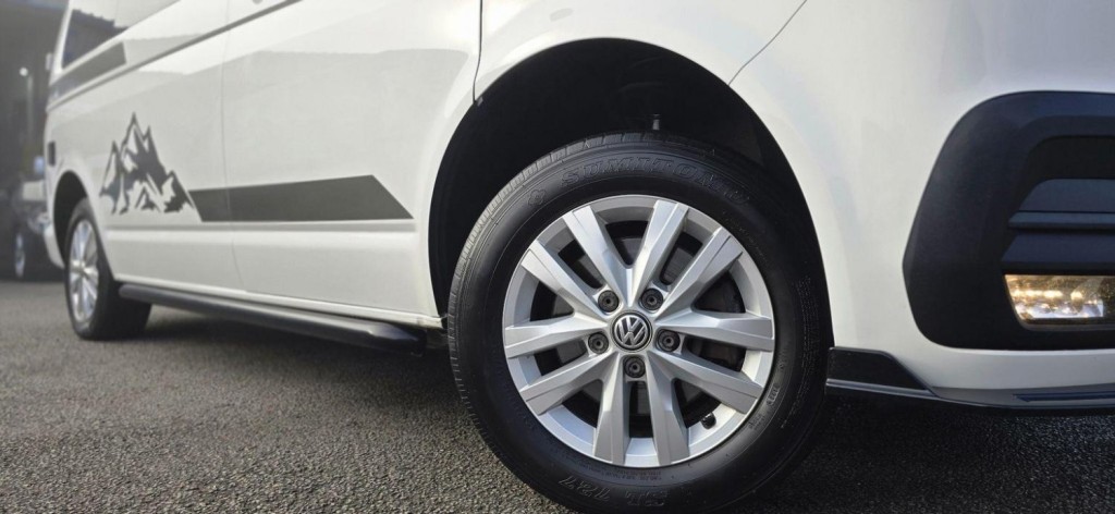 VOLKSWAGEN TRANSPORTER