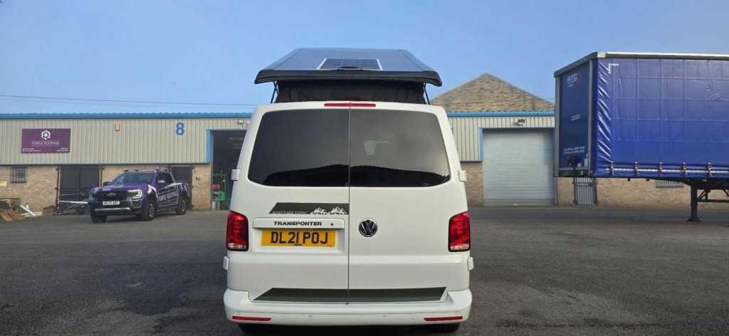 VOLKSWAGEN TRANSPORTER
