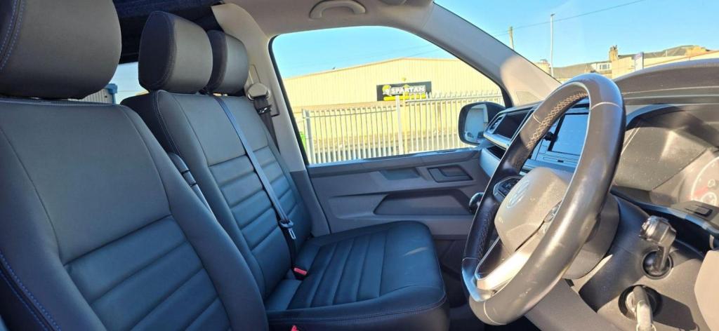 VOLKSWAGEN TRANSPORTER