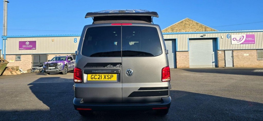 VOLKSWAGEN TRANSPORTER