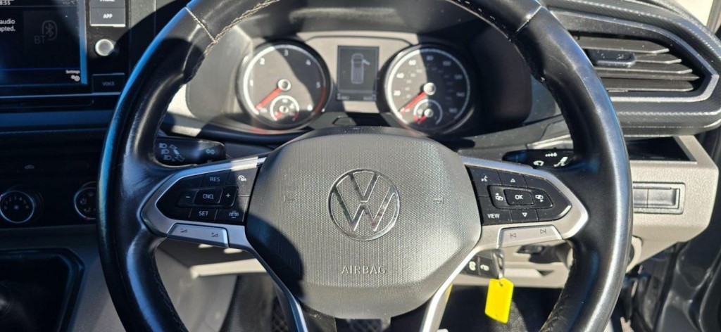 VOLKSWAGEN TRANSPORTER