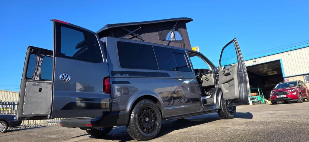 VOLKSWAGEN TRANSPORTER