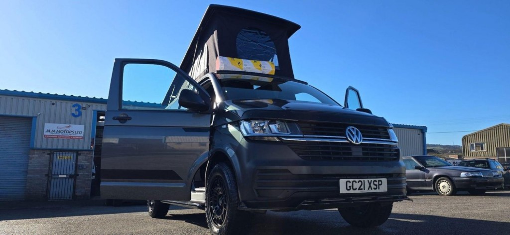 VOLKSWAGEN TRANSPORTER