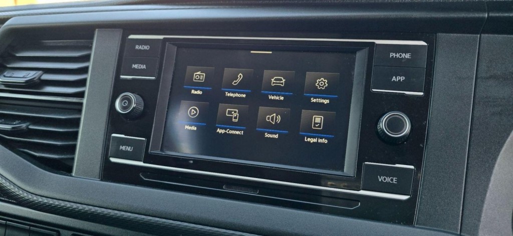 VOLKSWAGEN TRANSPORTER