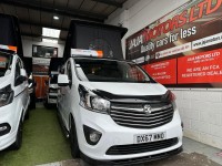 VAUXHALL VIVARO