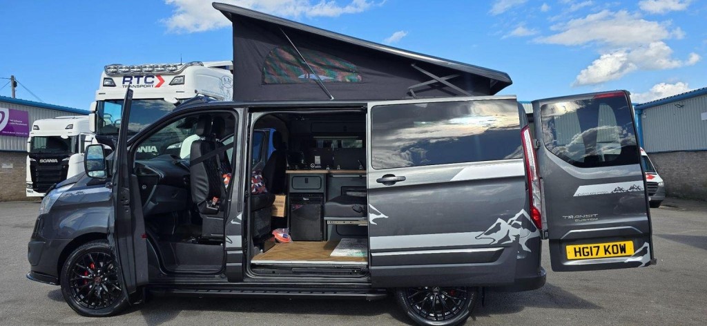 FORD TRANSIT CUSTOM