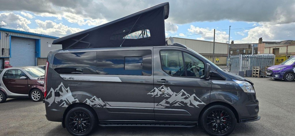 FORD TRANSIT CUSTOM