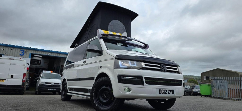 VOLKSWAGEN TRANSPORTER