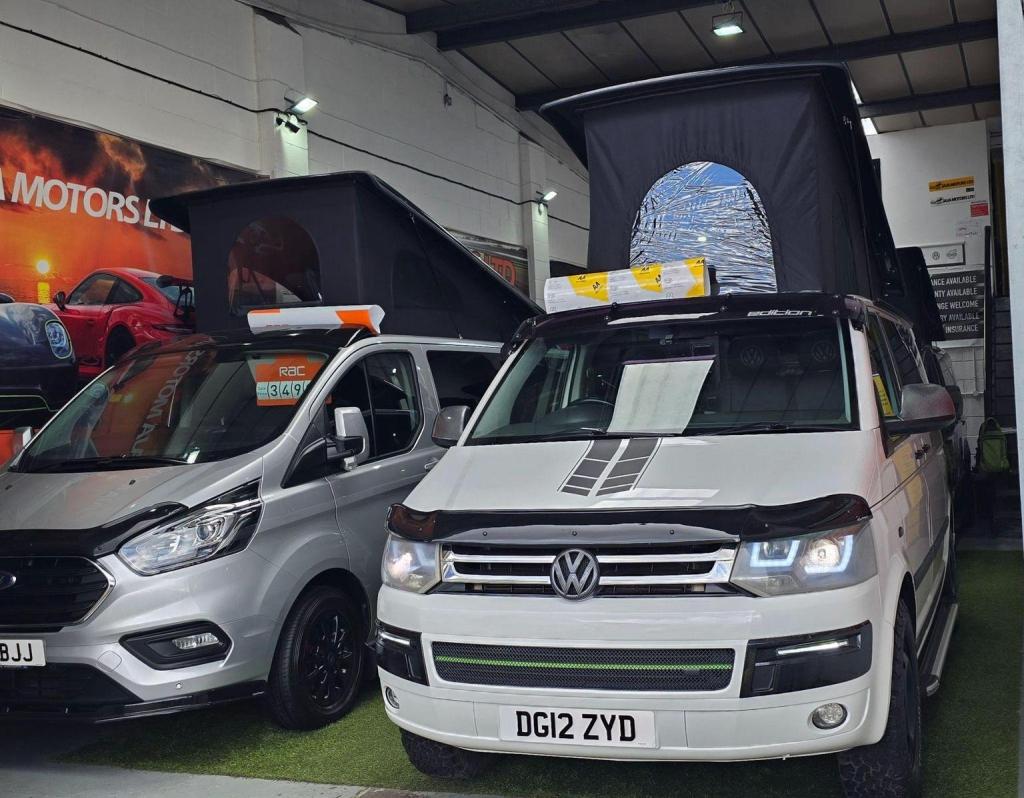 VOLKSWAGEN TRANSPORTER