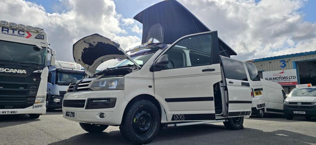 VOLKSWAGEN TRANSPORTER