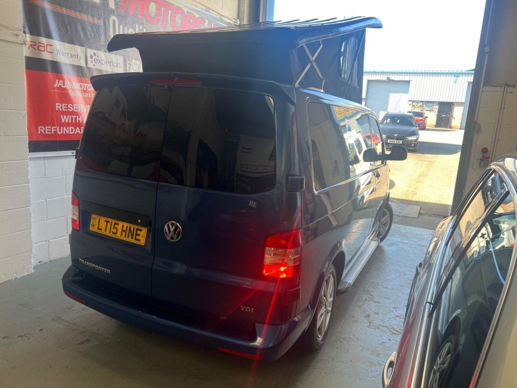 VOLKSWAGEN TRANSPORTER